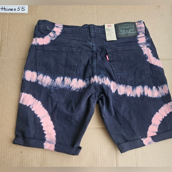 Levi's Men's Jean Shorts (slim fit) - Picture 3 of 4